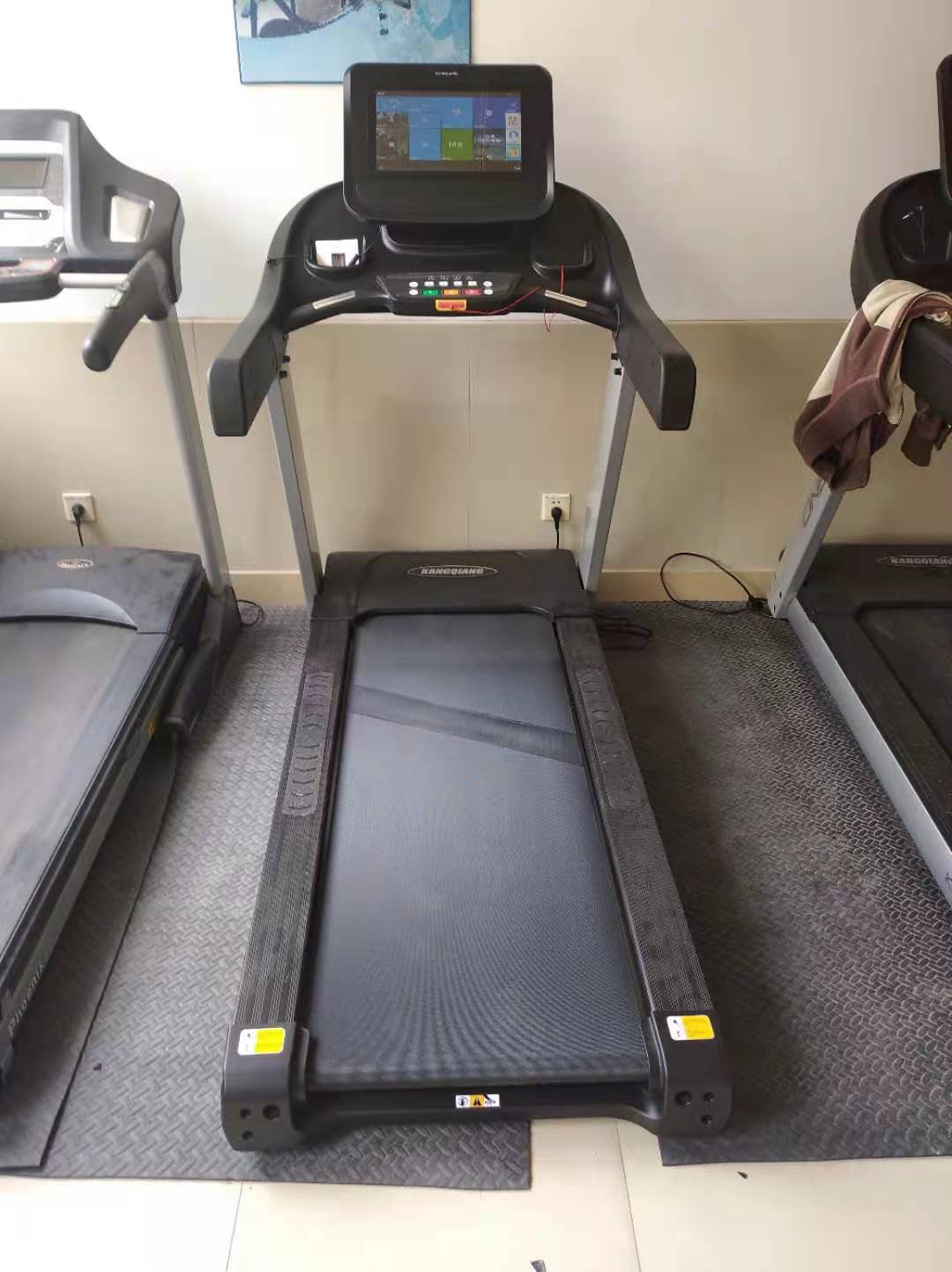 附近哪里有卖污丝瓜视频下载的